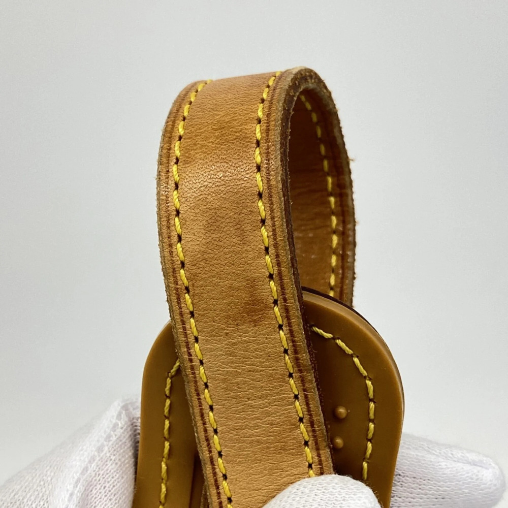 LOUIS VUITTON Brown Monogram Shoulder Bag - Picture 10 of 14
